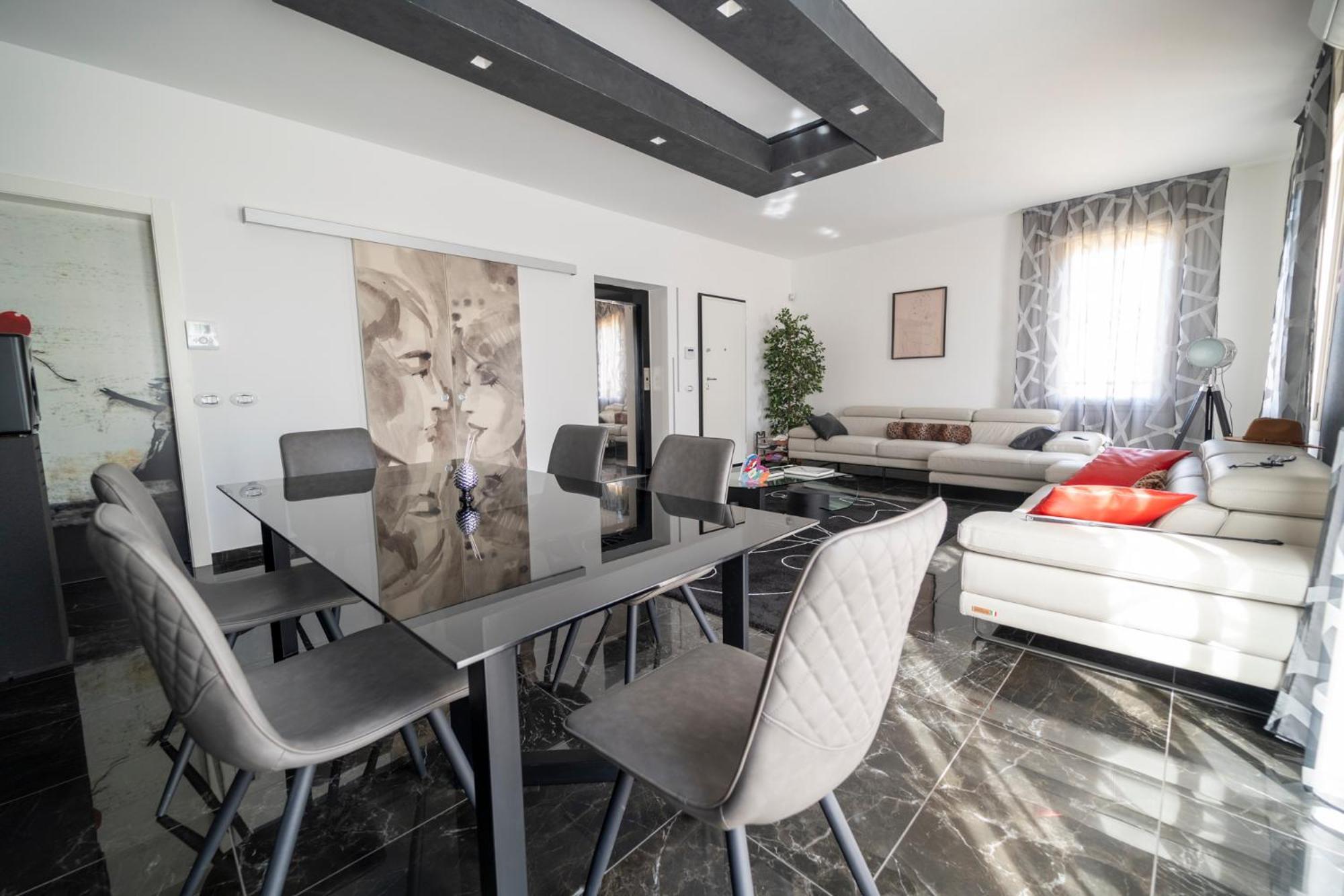 Appartement Mistica Space à Reggio d'Emilie Extérieur photo